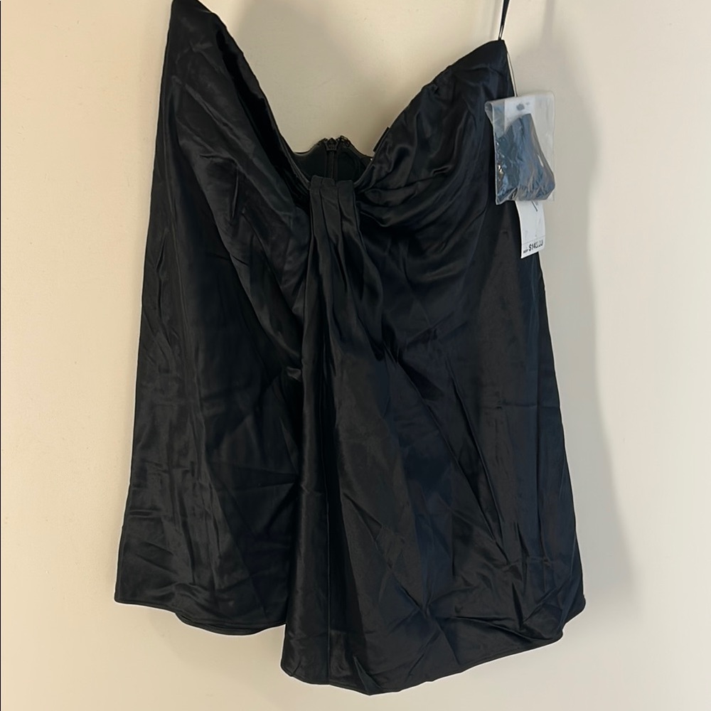 DKNY Donna Karan Black Silk strapless top (with attachable straps)